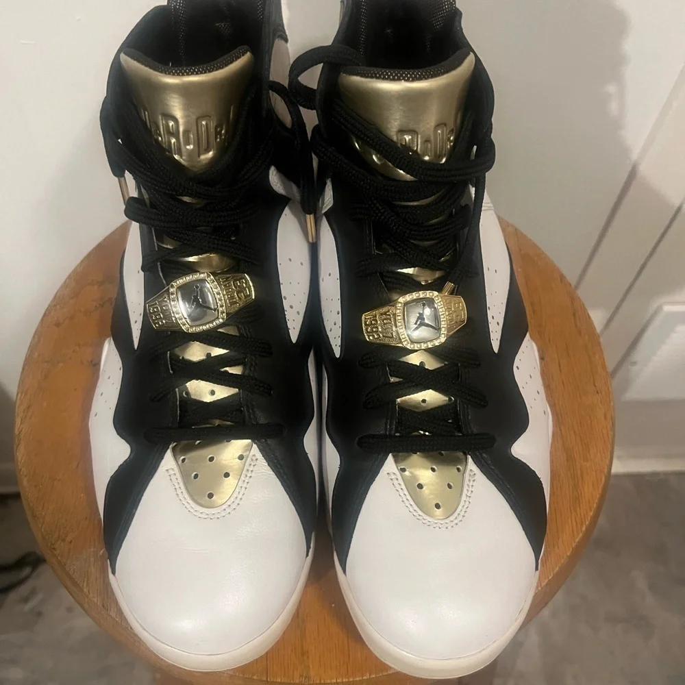 Air Jordan Nike Retro 7 Champaign men size 13